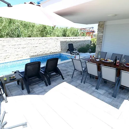 Prázdninový dům Tisa Privlaka (Zadar)